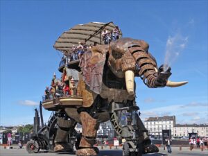 Nantes (44)